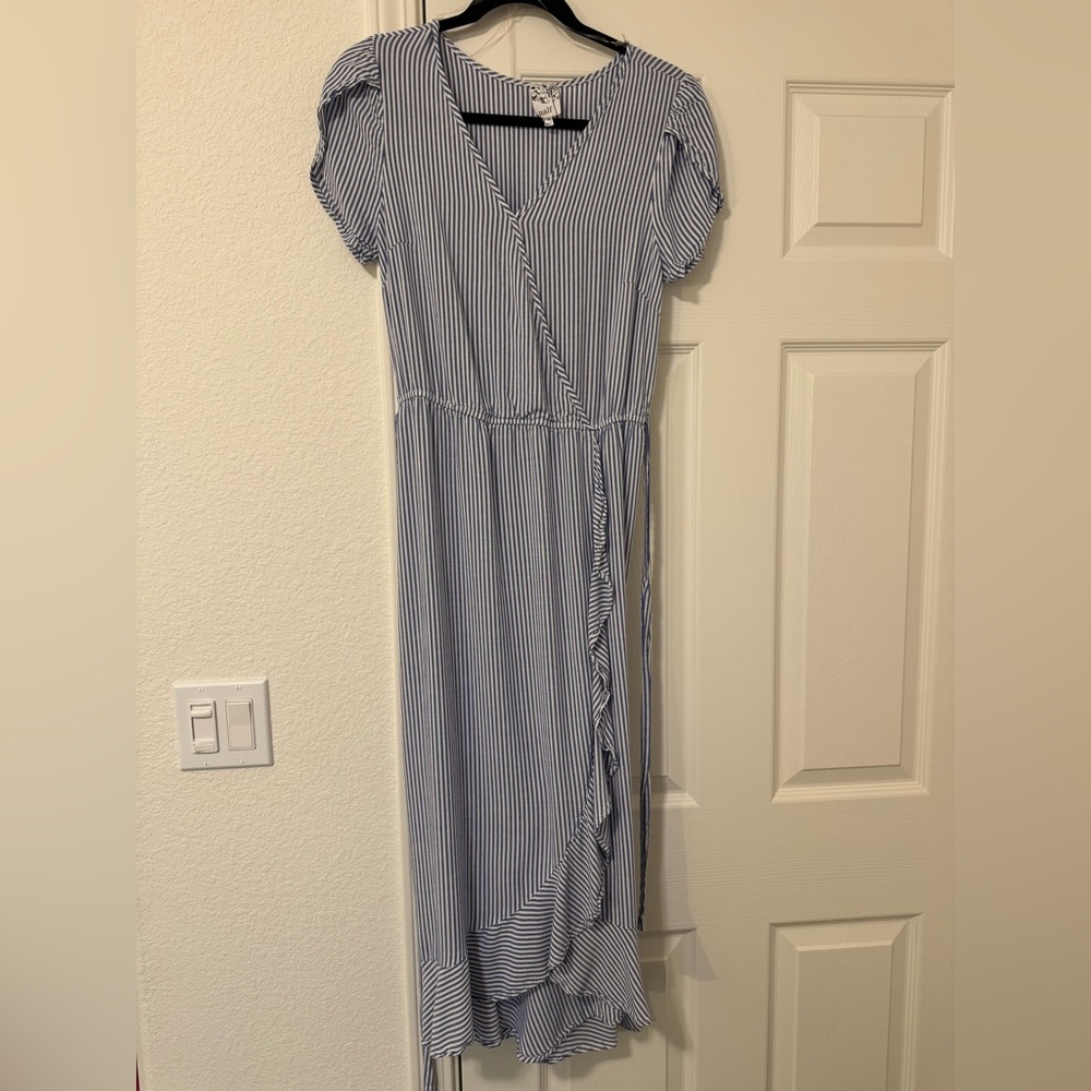 3/$15 Blue and White Striped High Low Dress Medium